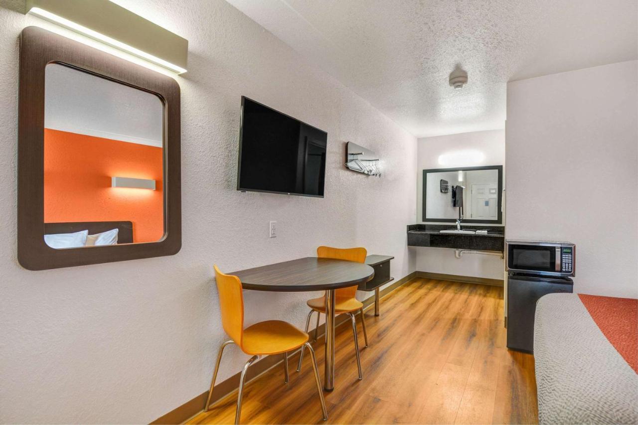 Motel 6-Moultrie, Ga Екстер'єр фото